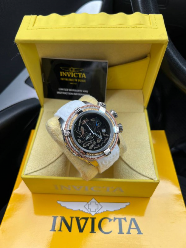 Invicta Bolt Koi Fish Cronógrafo