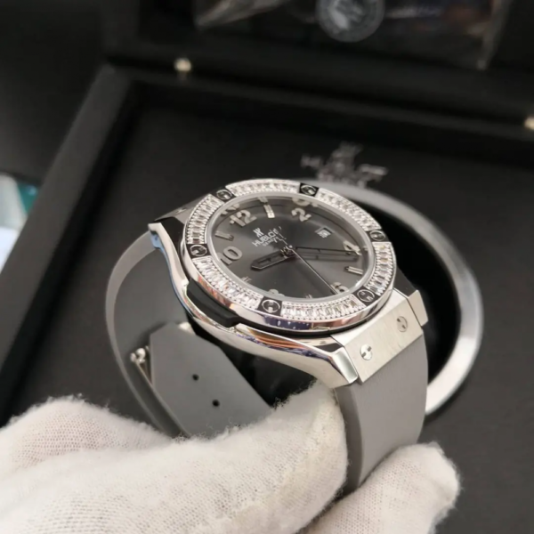 Hublot Big Bang Cinza Cravejado - Image 2