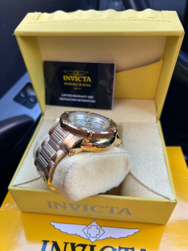 Relogio Invicta Excursion Dourado - Imagem 3