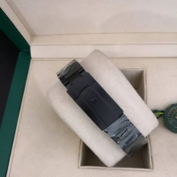 ROLEX OYSTER MILGAUSS - Imagem 6