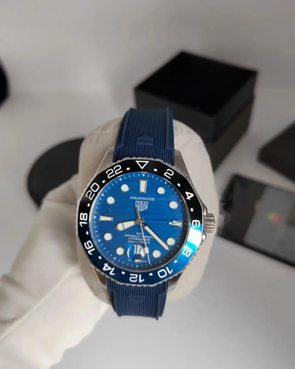 Tag Heuer Aquaracer GMT