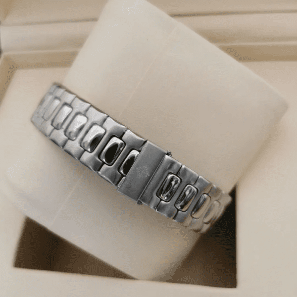 Patek Philippe Nautilus - Image 5